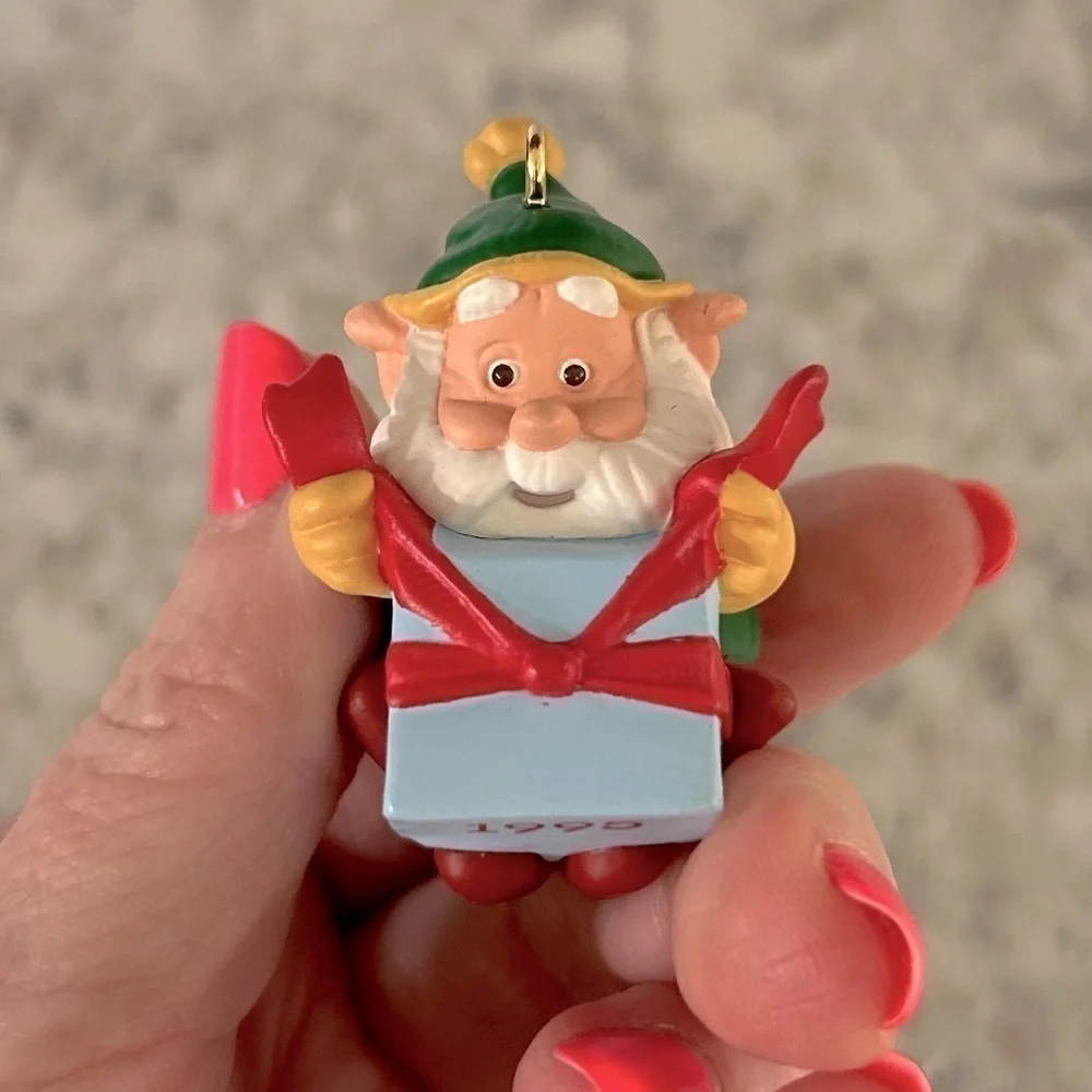Hallmark gently used
